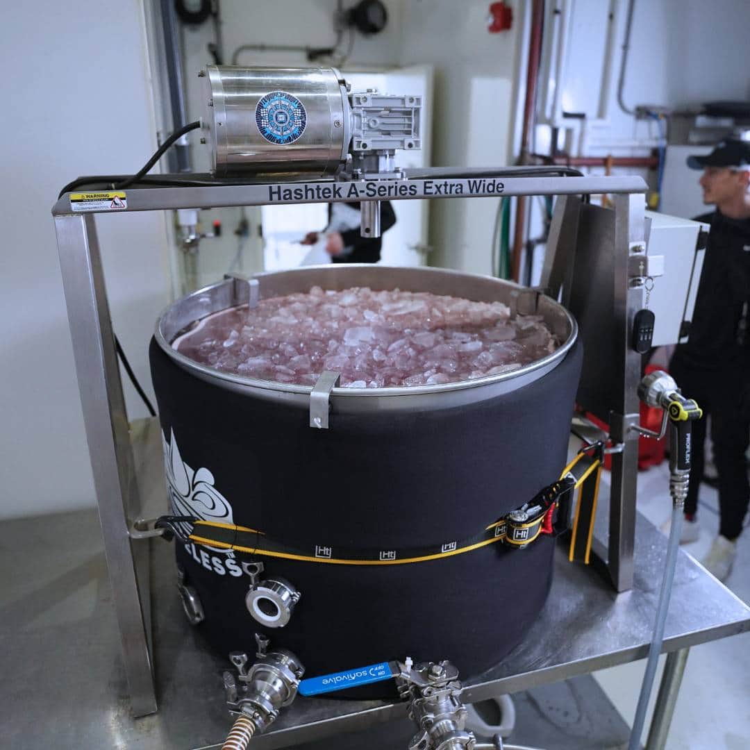 Hashtek system in action 7