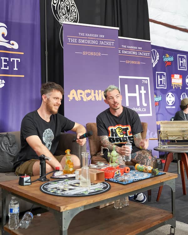 hashtek solventless extraction equipment at the smoking jacket 2023 hash rosin event