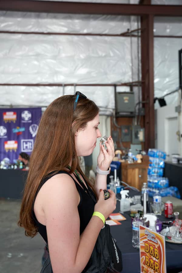 hashtek solventless extraction equipment at the smoking jacket 2023 hash rosin event