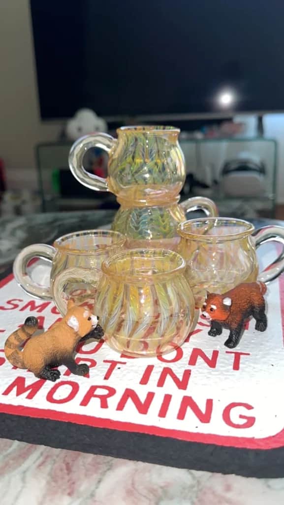 Truly Red Panda Coffee Beans & Accessories